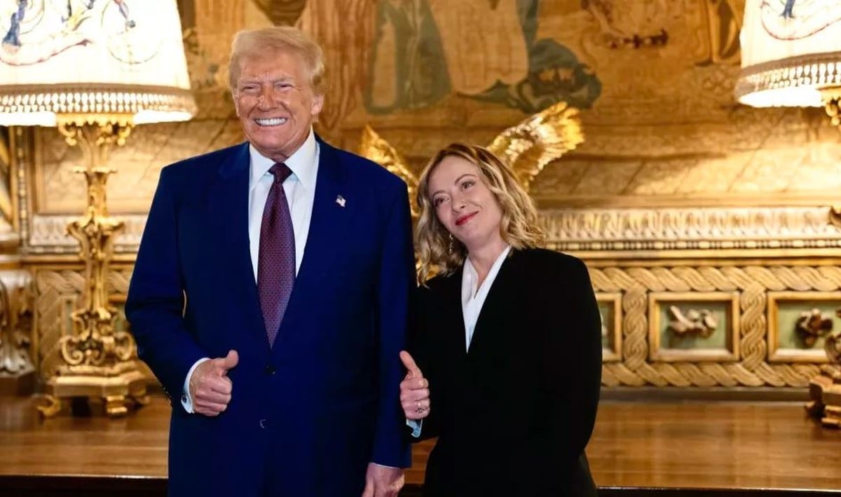 Talijanska premijerka Giorgia Meloni sastaje se s američkim predsjednikom Donaldom Trumpom u njegovoj rezidenciji Mar-a-Lago u Palm Beachu na Floridi, 4. siječnja 2025.