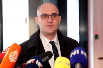 Dabro: Mazohizam je da vam zatvaraju ljude, a onda mi držimo ruke