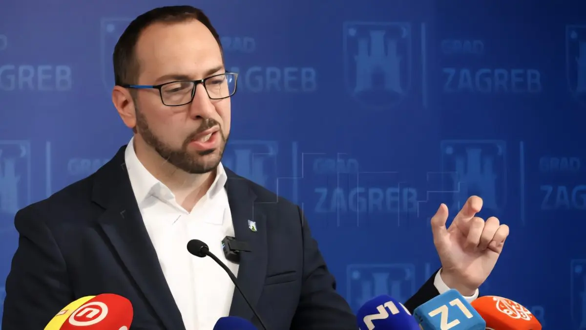 Tomislav Tomašević tijekom izborne kampanje u Zagrebu