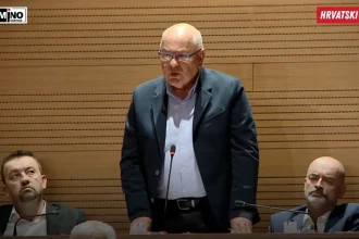 Biloglav u Saboru