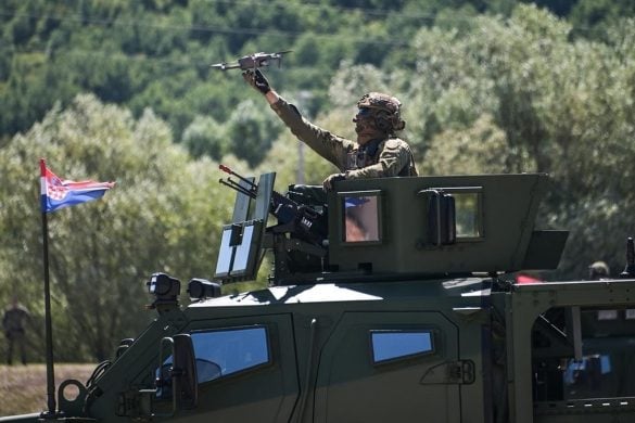 Djelovanje borbenih FPV dronova prikazano na 30. obljetnicu Oluje u pokaznoj vježbi Zapovjedništva specijalnih snaga.