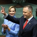 Karol Nawrocki tijekom prisege uz suprugu Martu u poljskom parlamentu, 6. kolovoza 2025