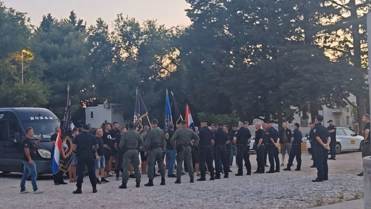 Festival u Benkovcu odgođen; branitelji se ponovno okupili - Kamenjar
