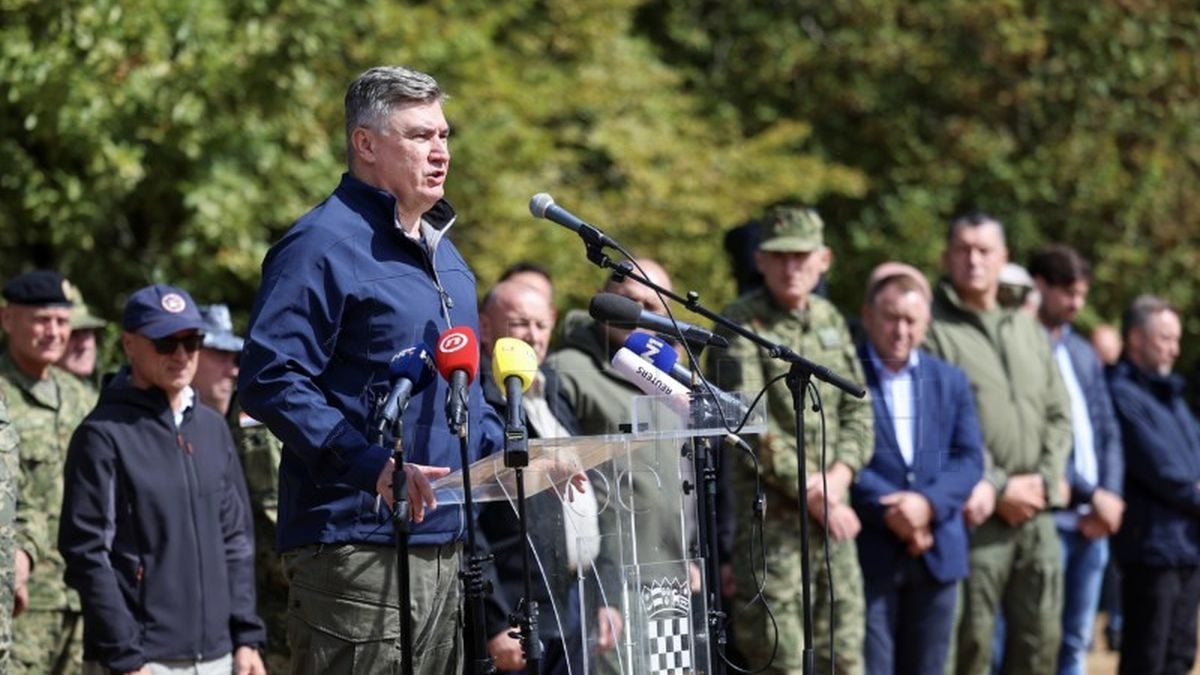 Predsjednik Zoran Milanović na završnom prikazu vojne vježbe "Borbena moć 25" u Slunju, 17. rujna 2025.