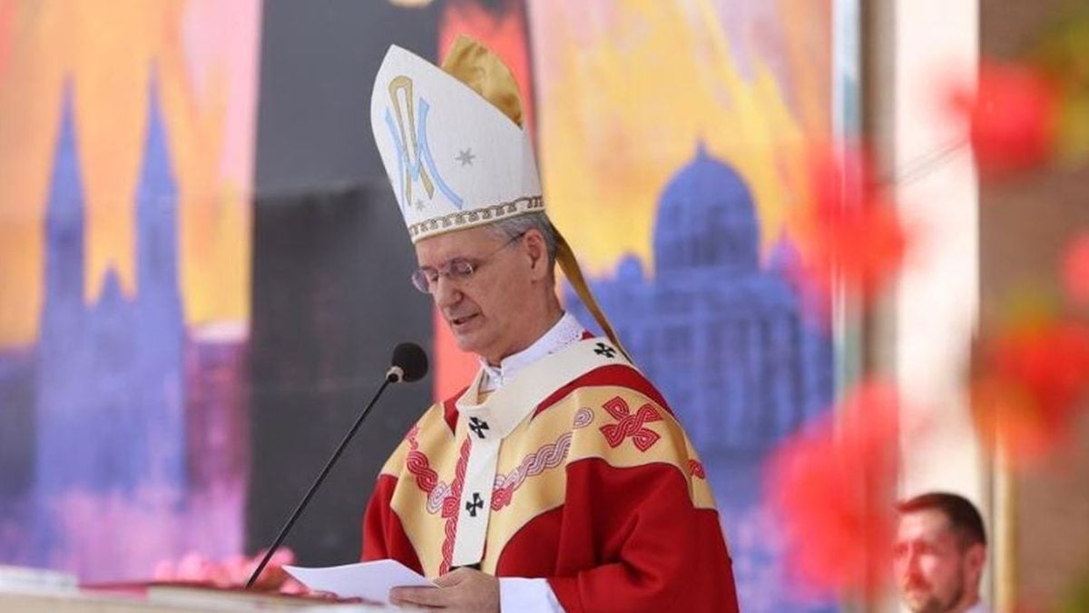 Marija Bistrica 14. rujna 2025. – Mnoštvo vjernika na 302. zavjetnom hodočašću Zagreba Majci Božjoj Bistričkoj, misu predvodi nadbiskup Dražen Kutleša