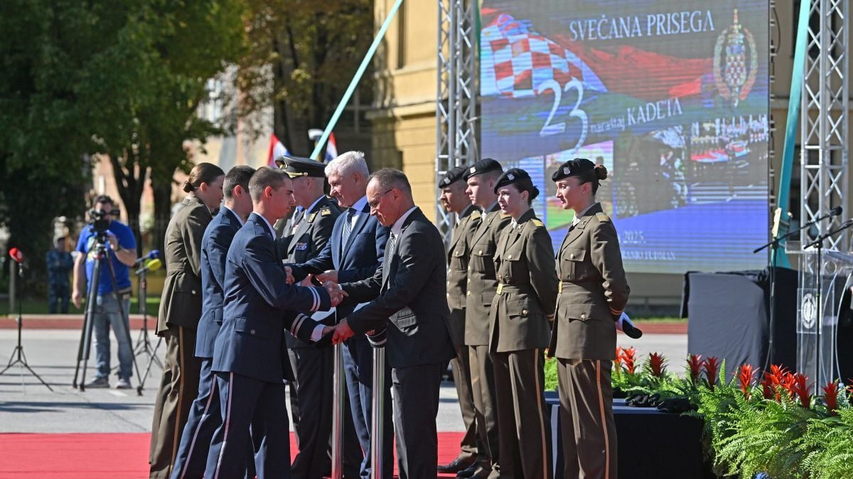 Prisega 23. naraštaja kadeta Oružanih snaga RH na Hrvatskom vojnom učilištu Dr. Franjo Tuđman