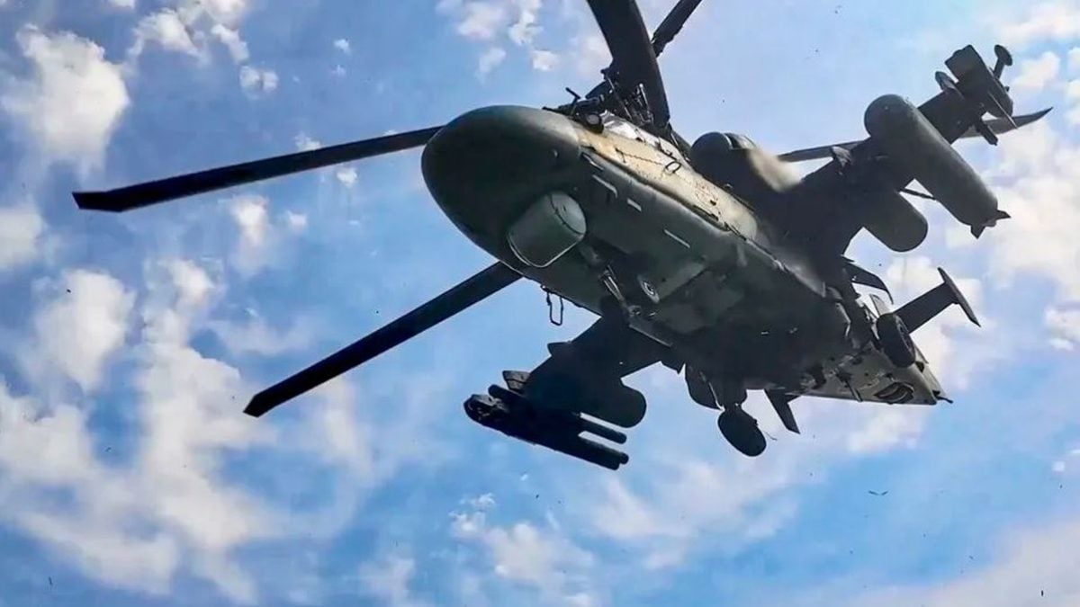 Ruski jurišni helikopter Ka-52 tijekom vojnih vježbi Zapad 2025 u Bjelorusiji
