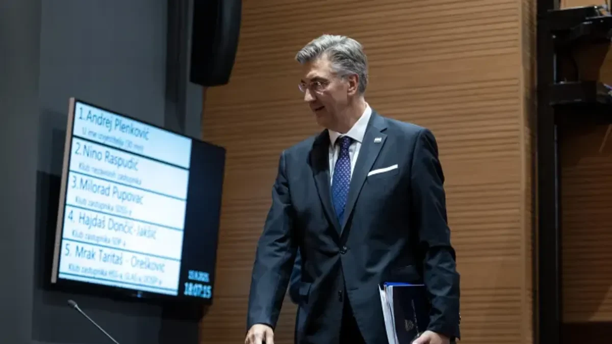 Zagreb, 15. rujna 2025. – predsjednik Vlade Andrej Plenković podnosi izvješće o sastancima Europskog vijeća u Hrvatskom saboru