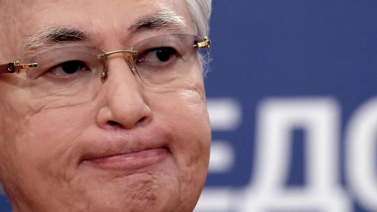 Kazahstanski predsjednik Kasim-Žomart Tokajev na zajedničkoj konferenciji za novinare sa srbijanskim predsjednikom u Beogradu tijekom službenog državnog posjeta Srbiji, 19. studenoga 2024.