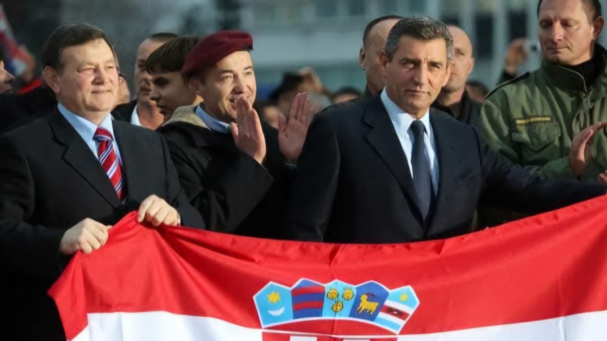 16. studenoga 2012., oslobođeni su naši heroji – general Ante Gotovina i general Mladen Markač.
