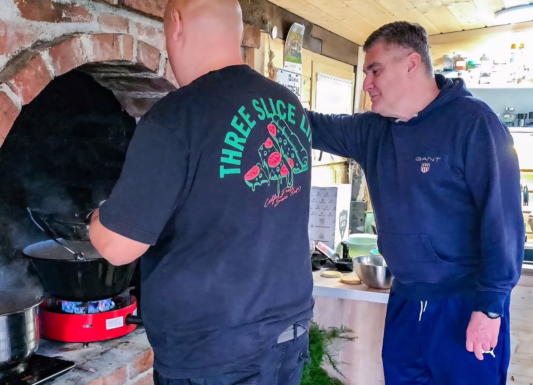 Svinjske nogice na saft, fileki i rakijica, Milanovićev su obol za Vukovar  2025.? - Kamenjar