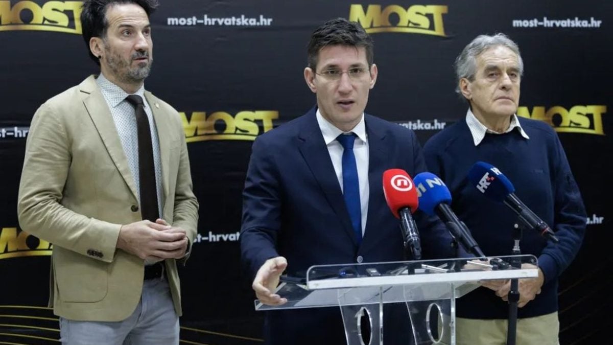 Marin Miletić, Zvonimir Troskot i Josip Jurčević na konferenciji Mosta o zaštiti gotovine i digitalnom euru u Zagrebu, 30. prosinca 2025.