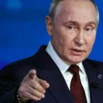 Vladimir Putin drži govor na plenarnoj sjednici Valdajskog kluba u Sočiju 2024.