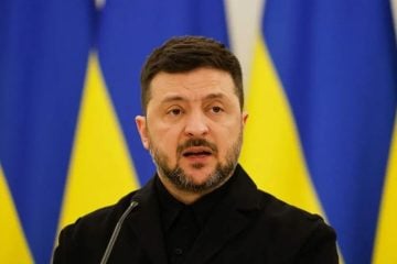 Ukrajinski predsjednik Volodimir Zelenskij govori na zajedničkoj konferenciji za medije s predsjednicima Litve i Poljske u Vilniusu, 25. siječnja 2026.