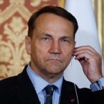 Radosław Sikorski na konferenciji za medije u Parizu tijekom sastanka ministara vanjskih poslova Weimarskog trokuta i Indije, 7. siječnja 2026.