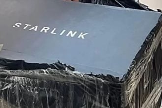 Starlinkov satelitski internetski terminal koji je koristila ruska vojska u ratu u Ukrajini