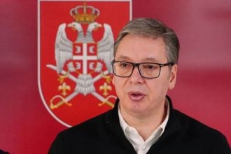 Aleksandar Vučić u Beogradu govori o ponovnom uvođenju vojnog roka u Srbiji nakon sastanka s vojnim čelnicima 29. siječnja 2026.