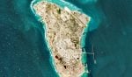 Satelitska snimka iranskog otoka Harg s glavnim izvoznim terminalom za sirovu naftu u Perzijskom zaljevu