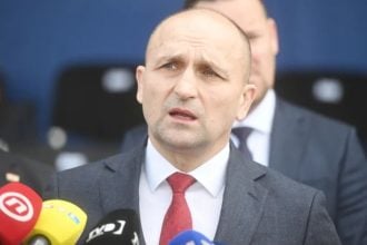 Ivan Anušić na svečanoj primopredaji gumenih brodica Modrulj u Splitu