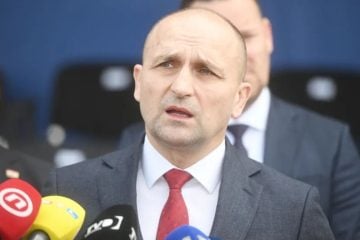 Ivan Anušić na svečanoj primopredaji gumenih brodica Modrulj u Splitu