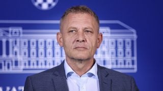 Krešo Beljak na konferenciji za medije u Zagrebu govori o rezultatima lokalnih izbora, 20. svibnja 2025.