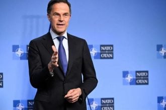 Glavni tajnik NATO-a Mark Rutte govori na konferenciji za novinare u sjedištu NATO-a u Bruxellesu.