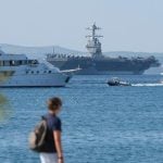 Američki nosač zrakoplova USS Gerald R. Ford uplovljava u Split 26. lipnja 2023.
