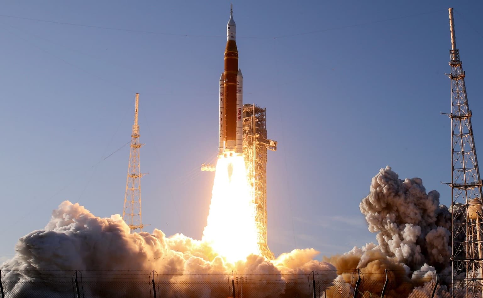 NASA lansirala Artemis II, prvi let s posadom prema Mjesecu u više od 50 godina