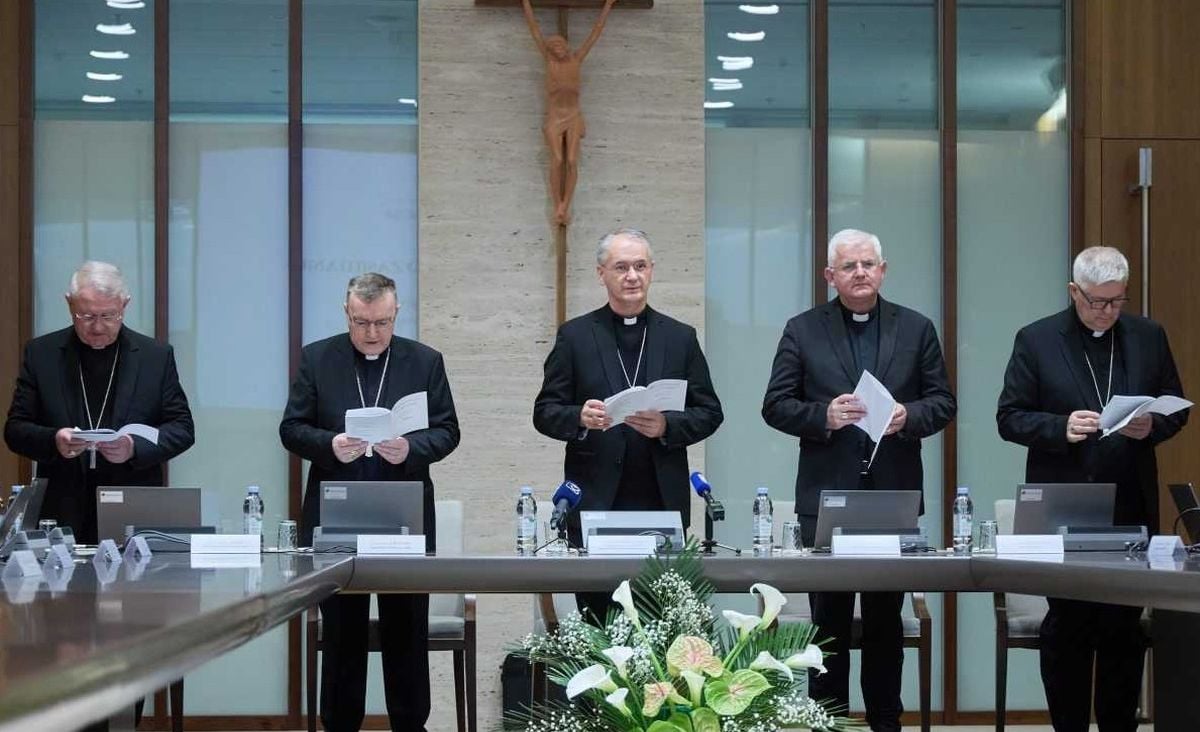 HBK: Nadbiskup Kutleša pozvao na molitvu za miru u svijetu u zajedništvu s papom Lavom XIV.