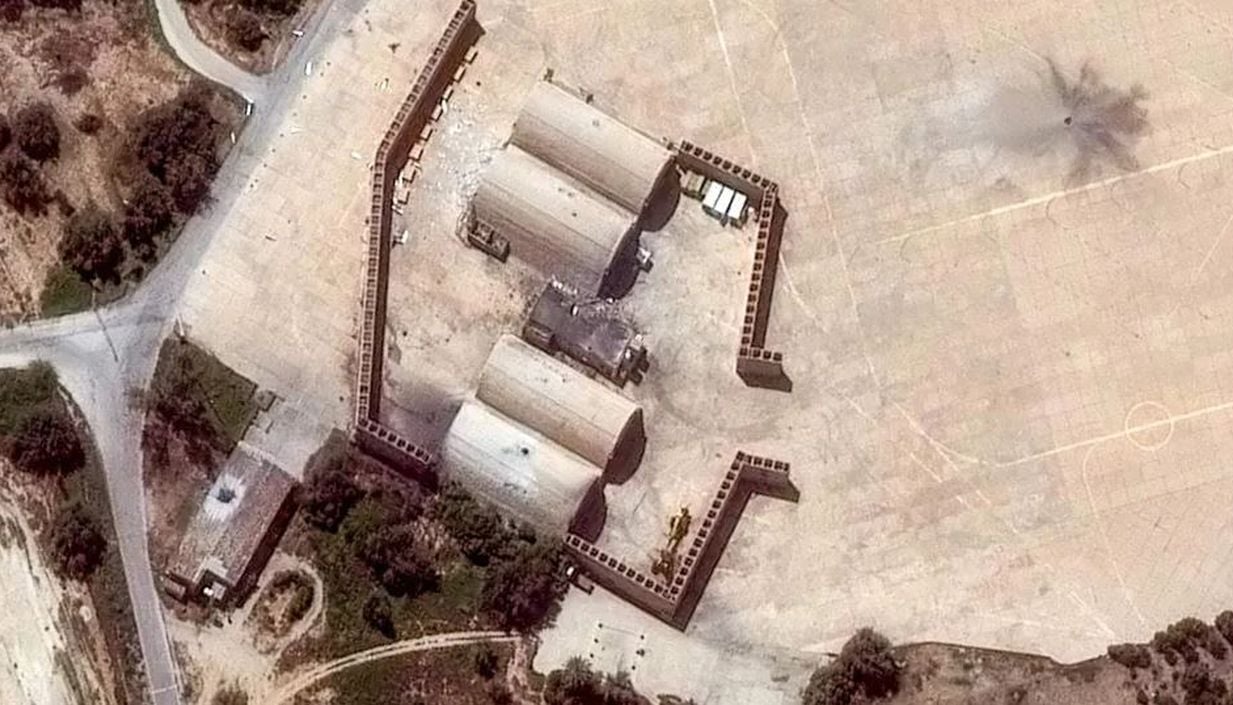 Pogođeni dijelovi iranske nuklearke Bušer