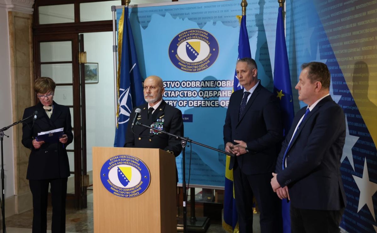 Američki general: NATO spreman jamčiti mir u BiH, problem su politički sukobi