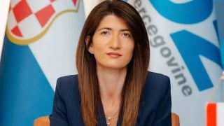 Darijana Filipović, kandidatkinja za hrvatskog člana Predsjedništva BiH, s HDZ logotipom ili institucionalnim kontekstom