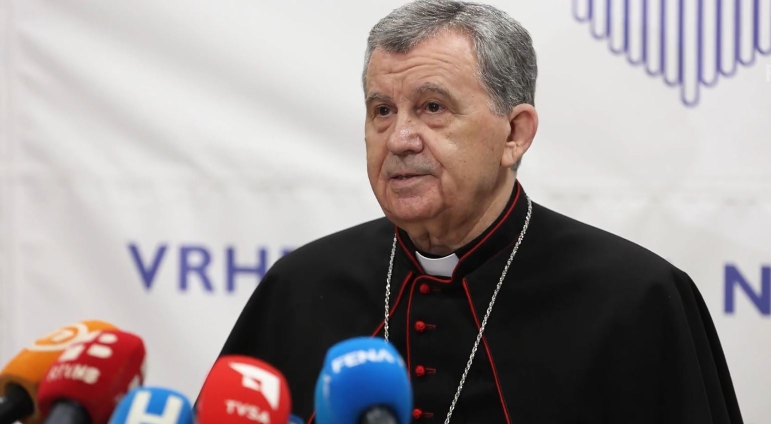 Zajednička Uskrsna poruka biskupa BKBiH: Uskrsli Krist poziva da budemo nositelji njegova mira i svjedoci nade