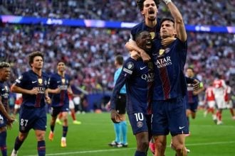 Ousmane Dembele slavi pogodak s Vitinhom i Fabianom Ruizom u finalu Lige prvaka