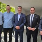 Penava i Vlajčić položili vijenac i zapalili svijeće za ubijene Hrvate kod Konjica