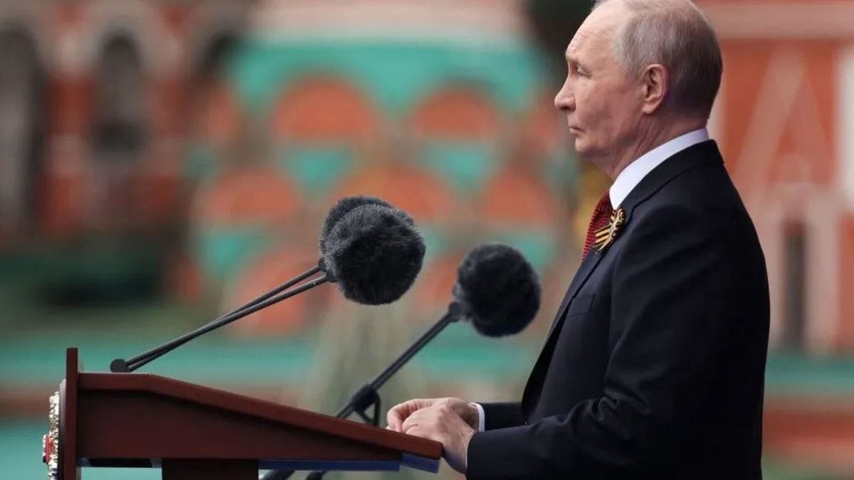 Vladimir Putin drži govor na paradi za Dan pobjede u Moskvi