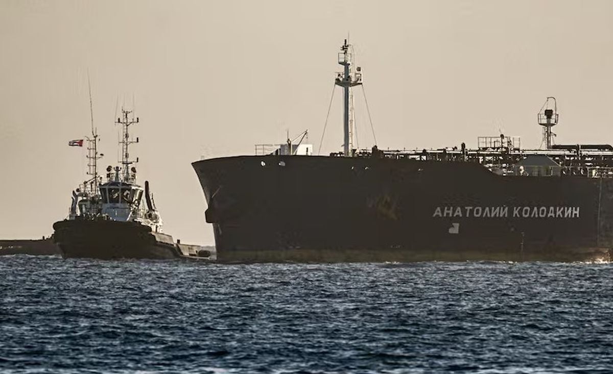 Rusija tvrdi da su na tankeru u luci Ust-Luga pronađene magnetske mine